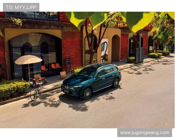 凯发奔驰宝马：奔驰宝马车型的安全配置与智能科技，保障您的每一次出行